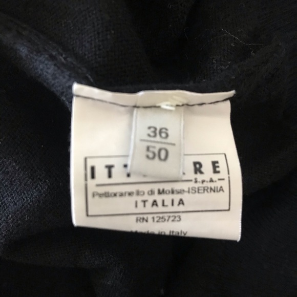 Pierre Balmain Black/Navy Vneck Sweater - Picture 7 of 7